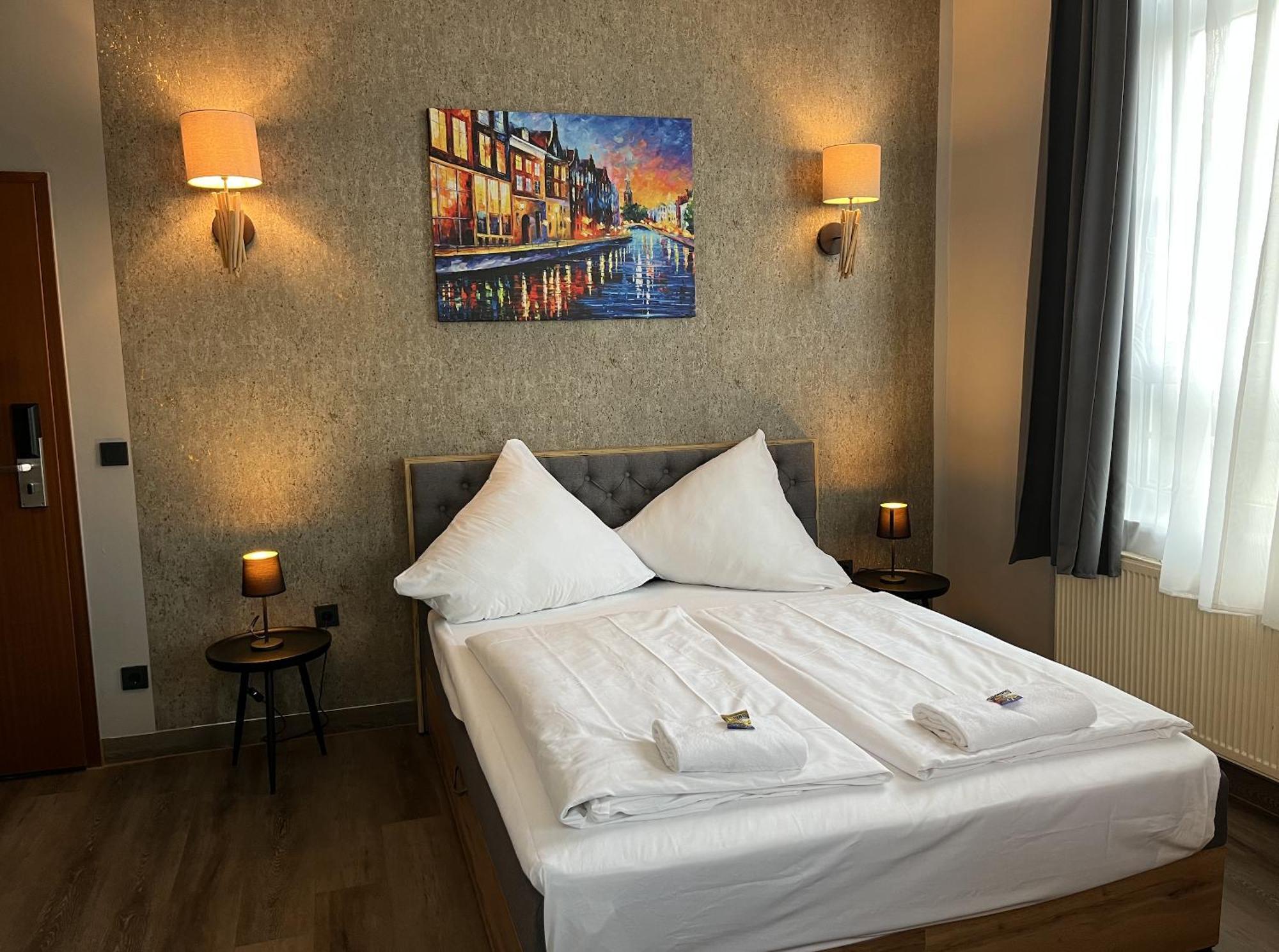 Hotel Restaurant Zum Loewen Duisburgo