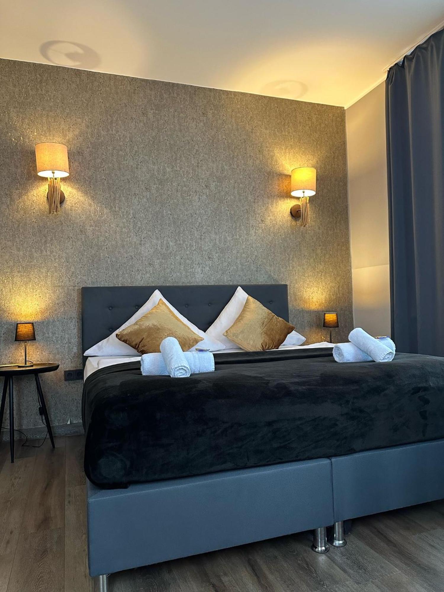 Restaurant Zum Loewen Отель 2*